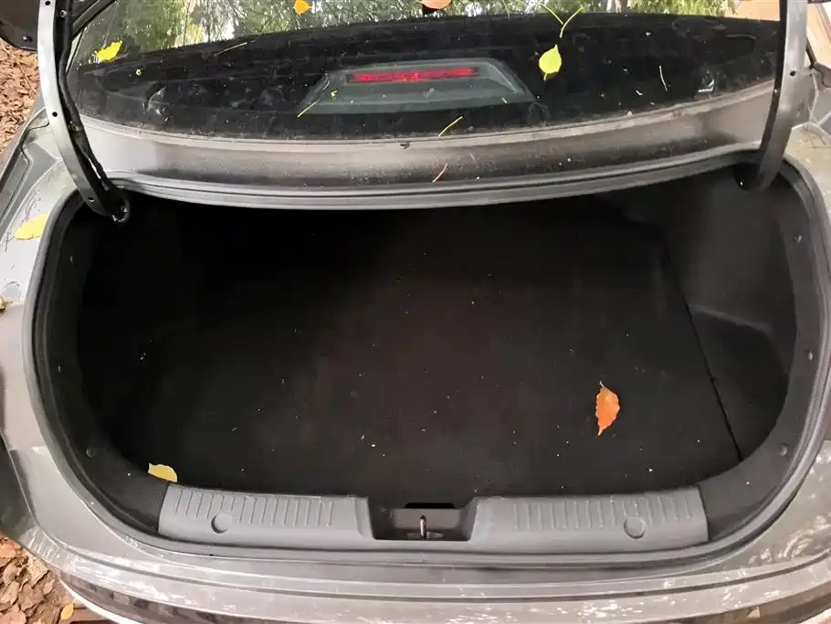 Eado 1.5 T GDI Auto Distinguished