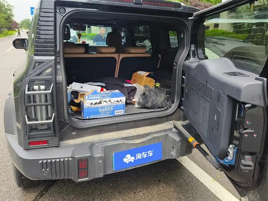 Jetour Traveller 2.0 T 4 WD Cross PRO