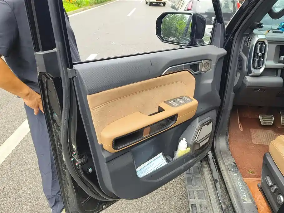 Jetour Traveller 2.0 T 4 WD Cross PRO