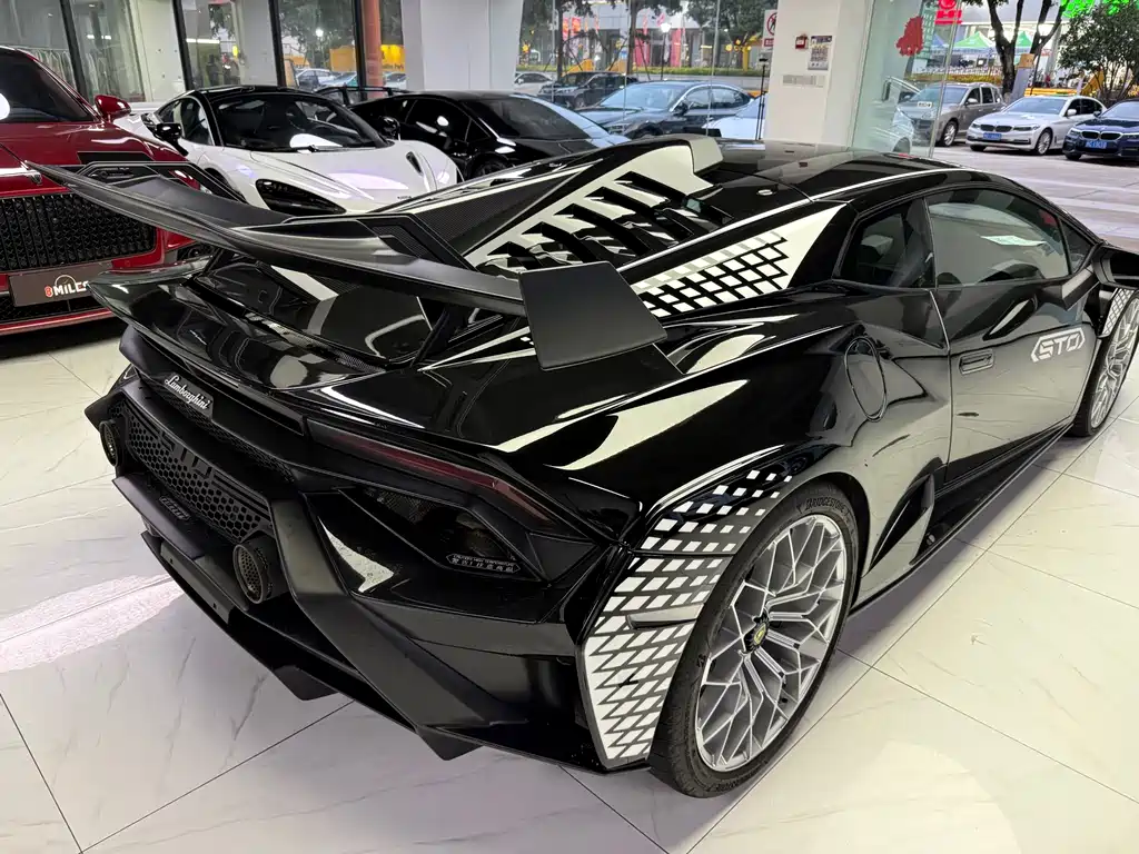 Huracán Huracán STO