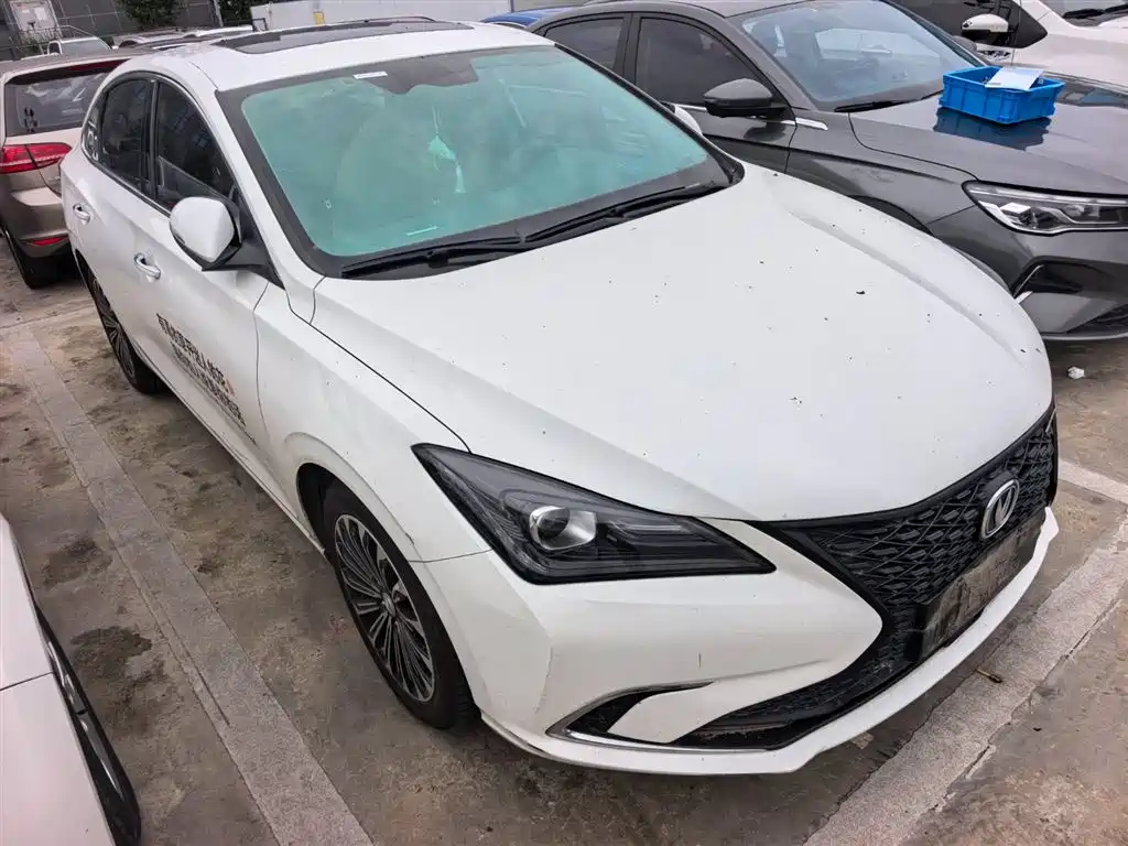 Eado Blue Whale 280 T GDI DCT Top Speed