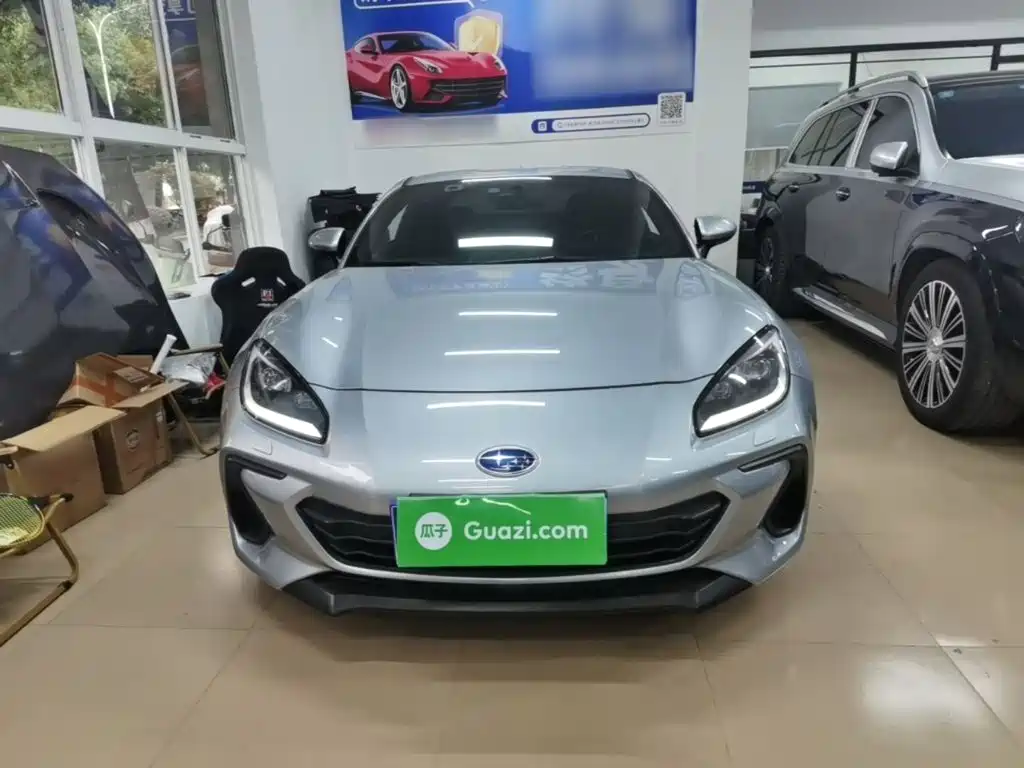 Subaru BRZ 2.4 L Manual