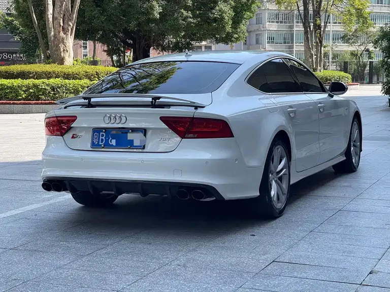 Audi S7 4.0 TFSI quattro