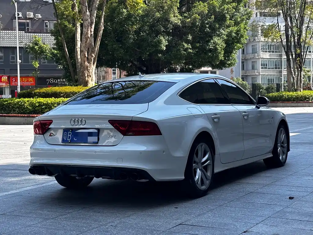 Audi S7 4.0 TFSI quattro