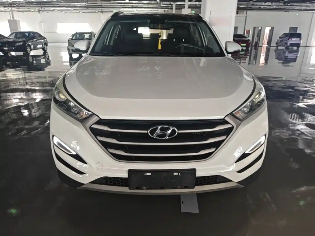 Tucson 1.6 T DCT 2 WD 15 Anniversary Special Edition