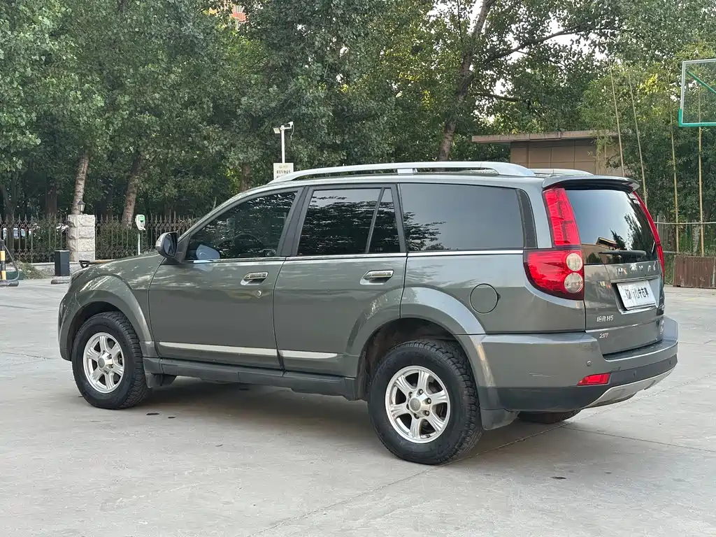 Haval H5 Classic 2.0 T Manual 4 WD Distinguished