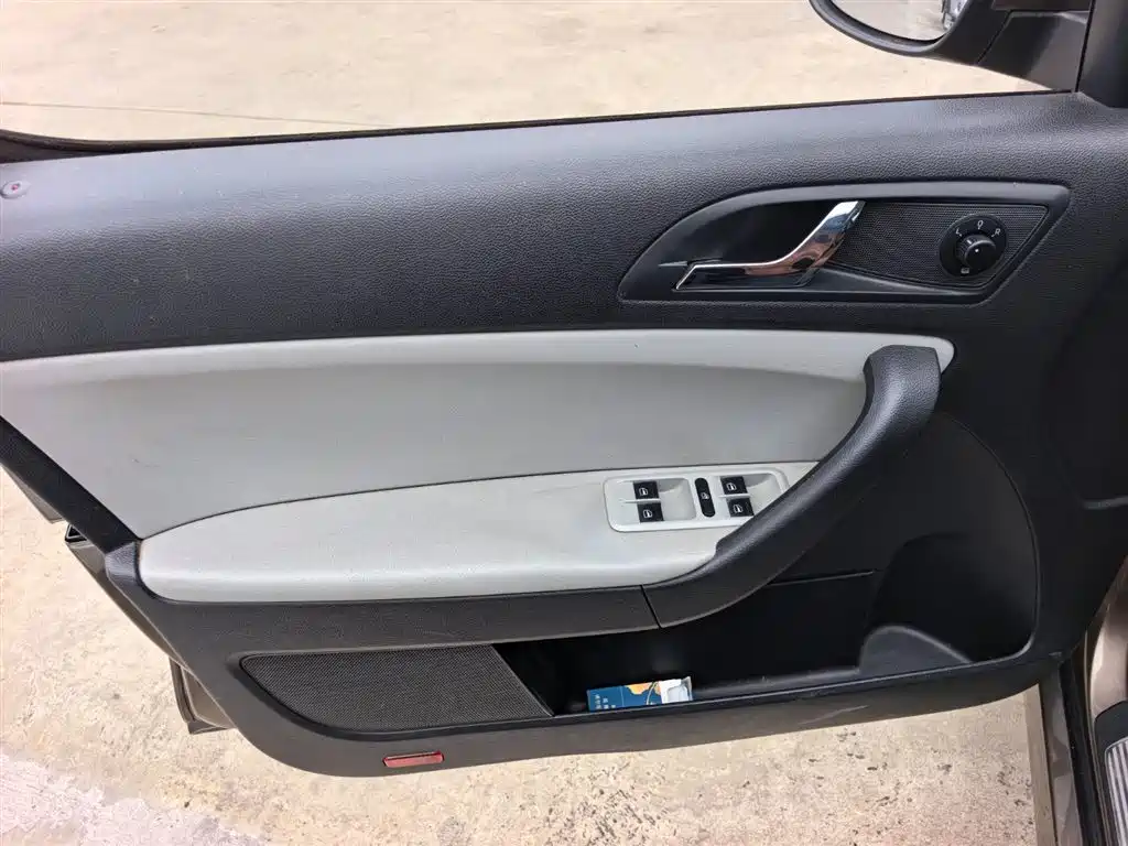 Yeti 1.4 TSI DSG Forward