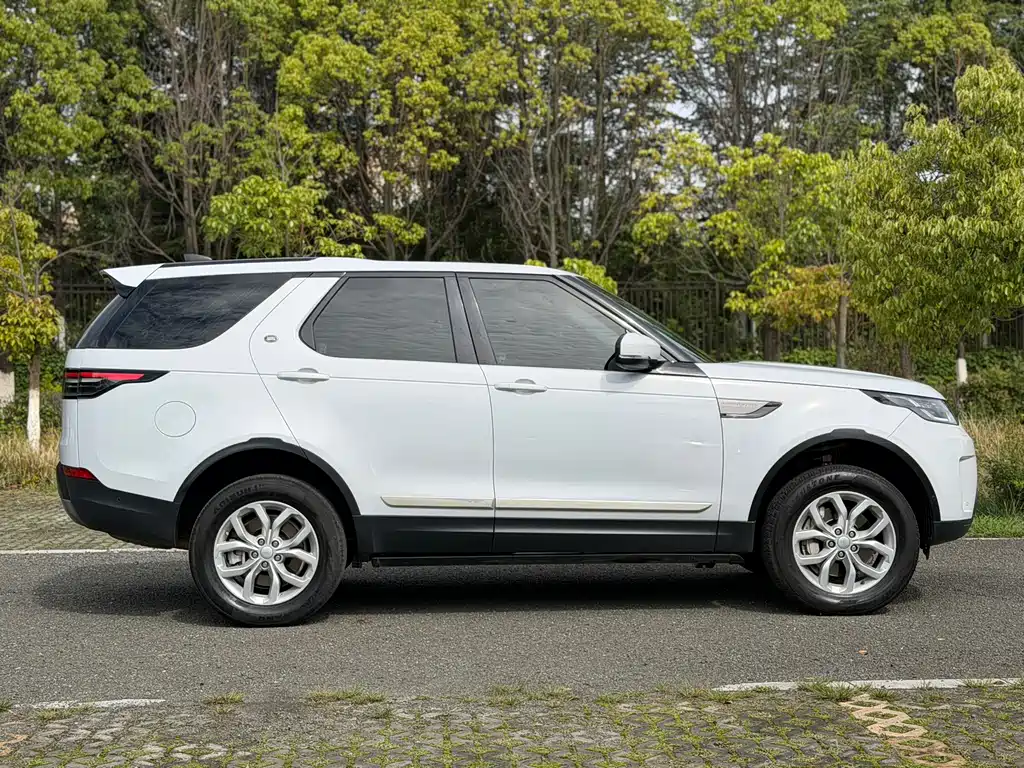 Discovery 3.0 SC V6 SE