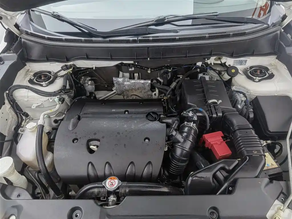 Citroën C4 Aircross (Import) 雪铁龙C4 Aircross进口 2013款 2.0 L 两驱豪华版