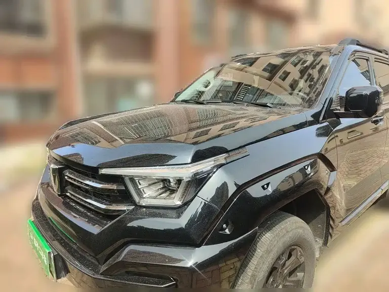 Tank 400 NEV Hi4-T Offroad