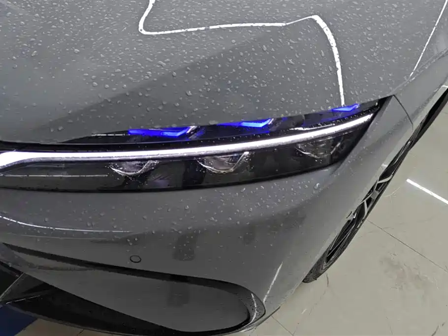 Han DM-i Smart Drive 125 KM Honored