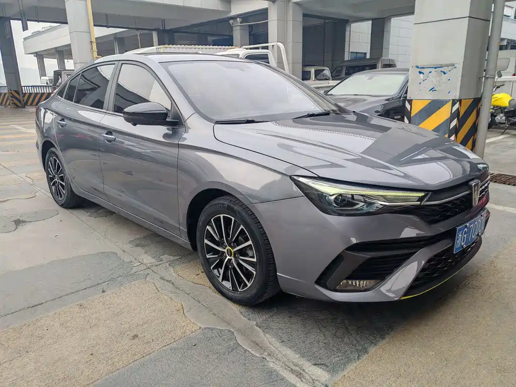 Roewe i5 1.5 L CVT Diamond