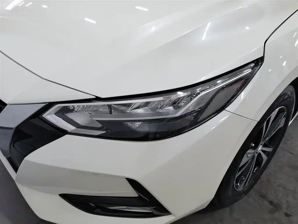 Sylphy 1.6 L XL CVT Joy