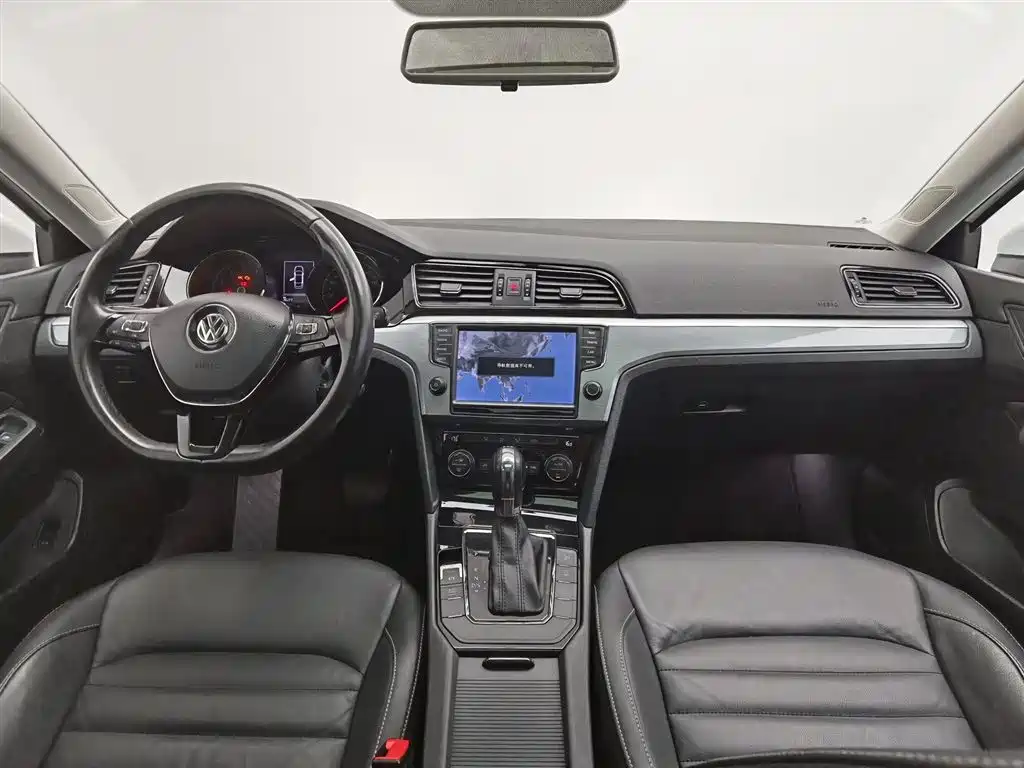 Lamando 280 TSI DSG Comfort