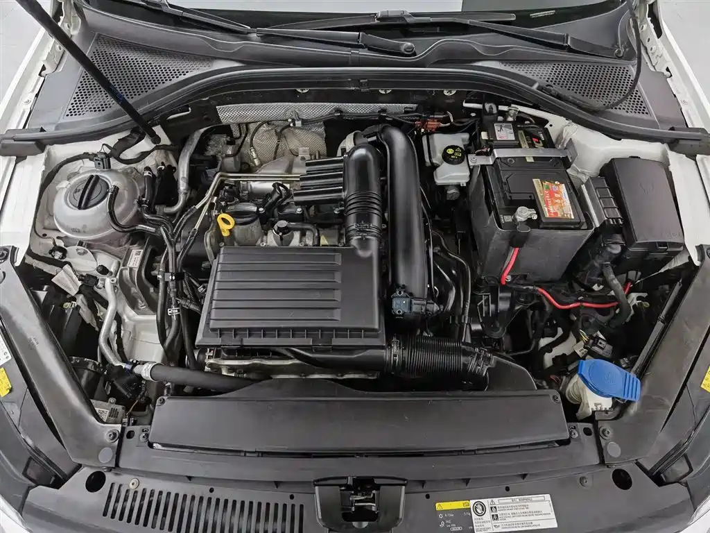 Lamando 280 TSI DSG Comfort