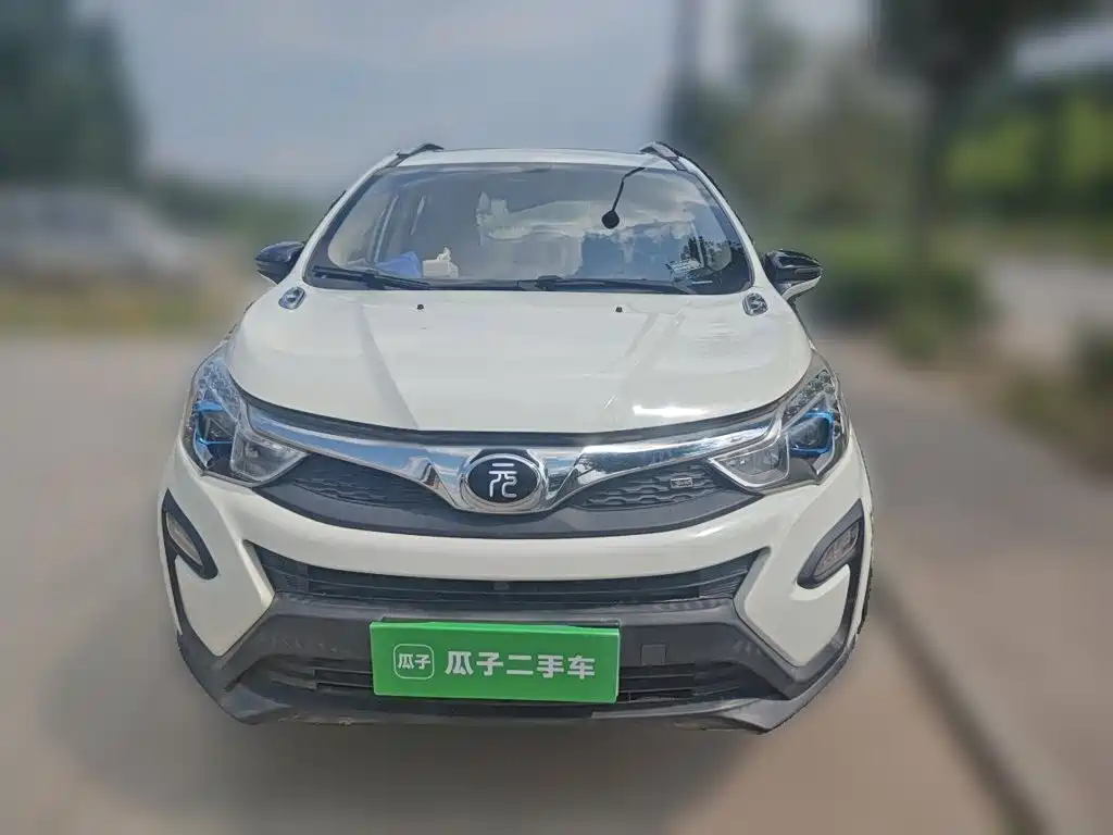 Yuan 1.5 L Manual Distinguished