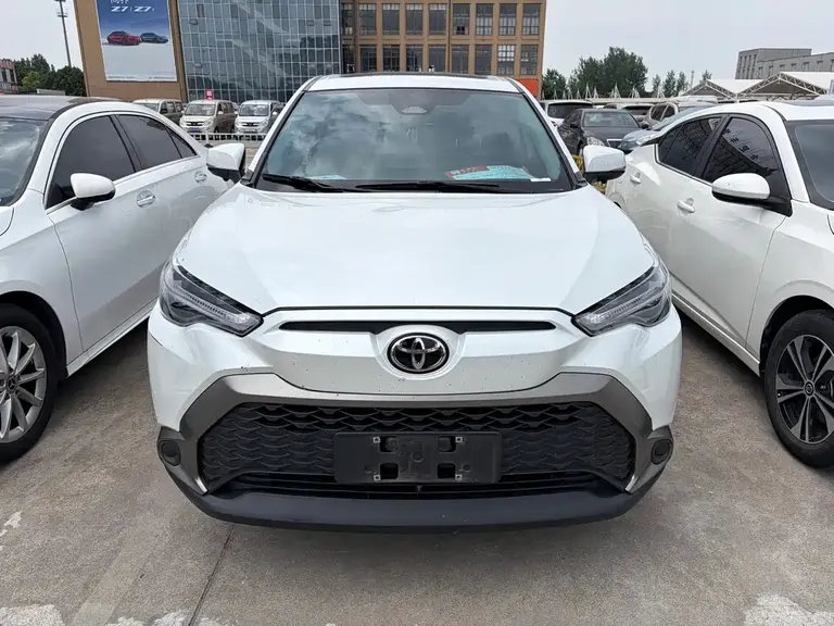Toyota Frontlander 2.0 L CVT Luxury
