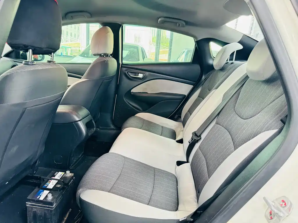 Viaggio 1.4 T Auto Joy