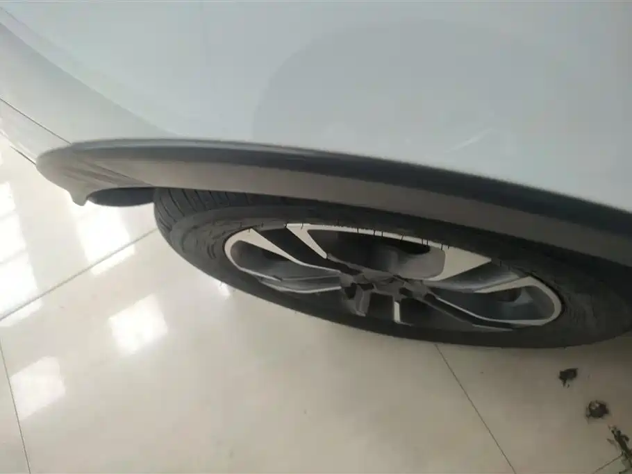 Vision X3 Upgraded 1.5 L CVT Elite