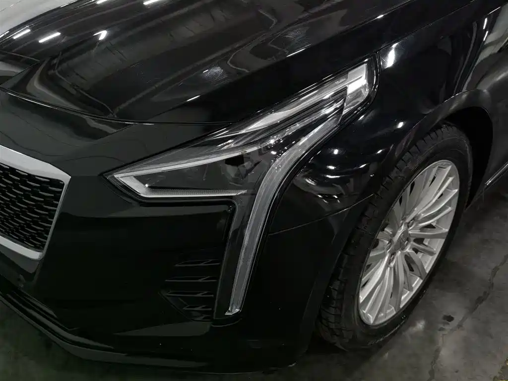 Cadillac CT6 28 T Fashion