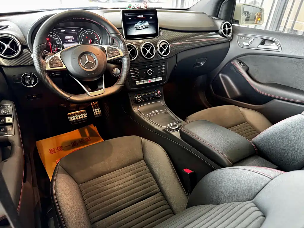 Mercedes-Benz B-Class 奔驰B级 2015款 B 260 运动型