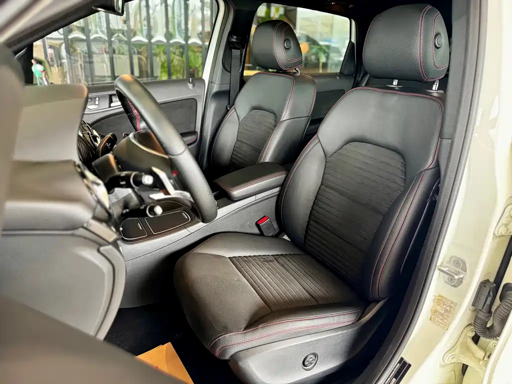 Mercedes-Benz B-Class 奔驰B级 2015款 B 260 运动型