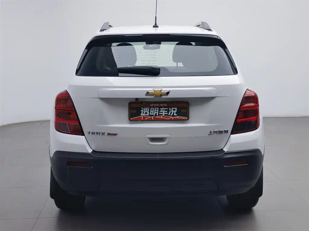 Tracker 1.4 T Auto 2 WD Comfort Sunroof