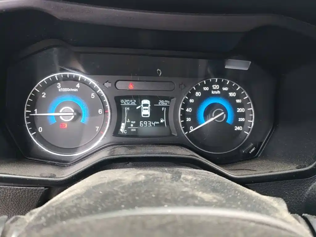 Fengguang 580 1.8 L Manual Comfort
