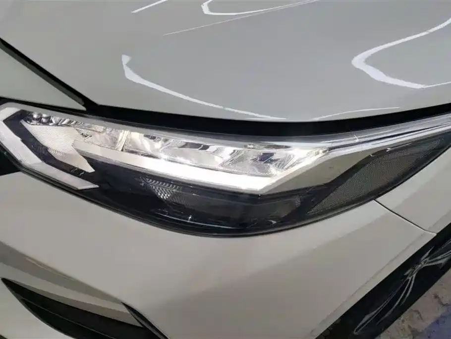 Sylphy 1.6 L XL CVT Joy