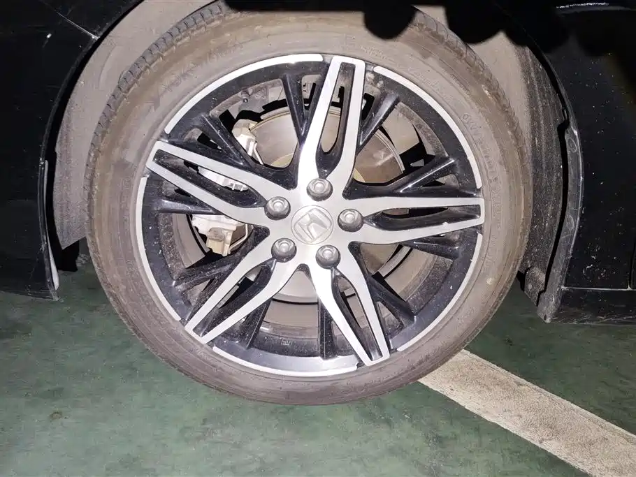 Accord Sharp· Hybrid 2.0 L Sharp Smart · Starry Sky Limited