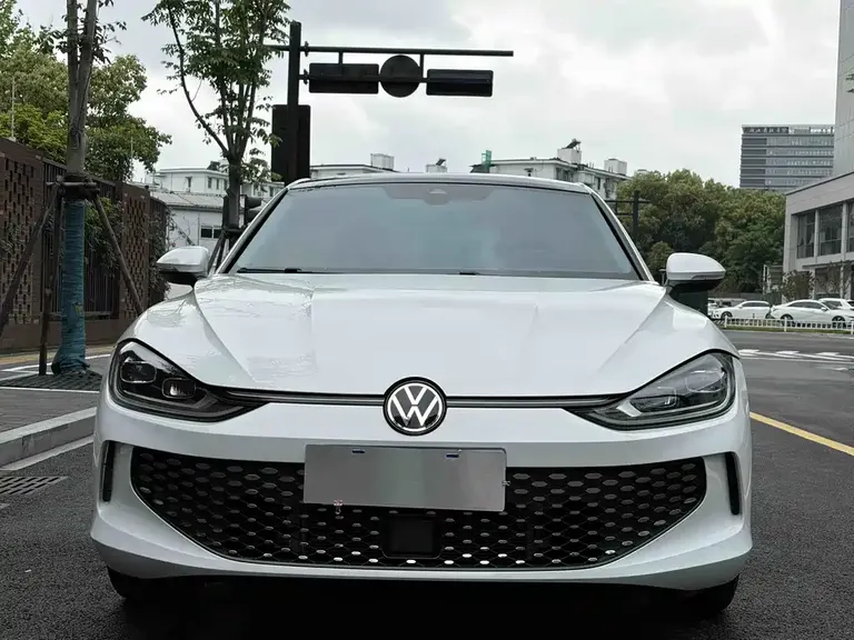 Volkswagen Lamando Lamando L 280 TSI DSG Spicy Cool