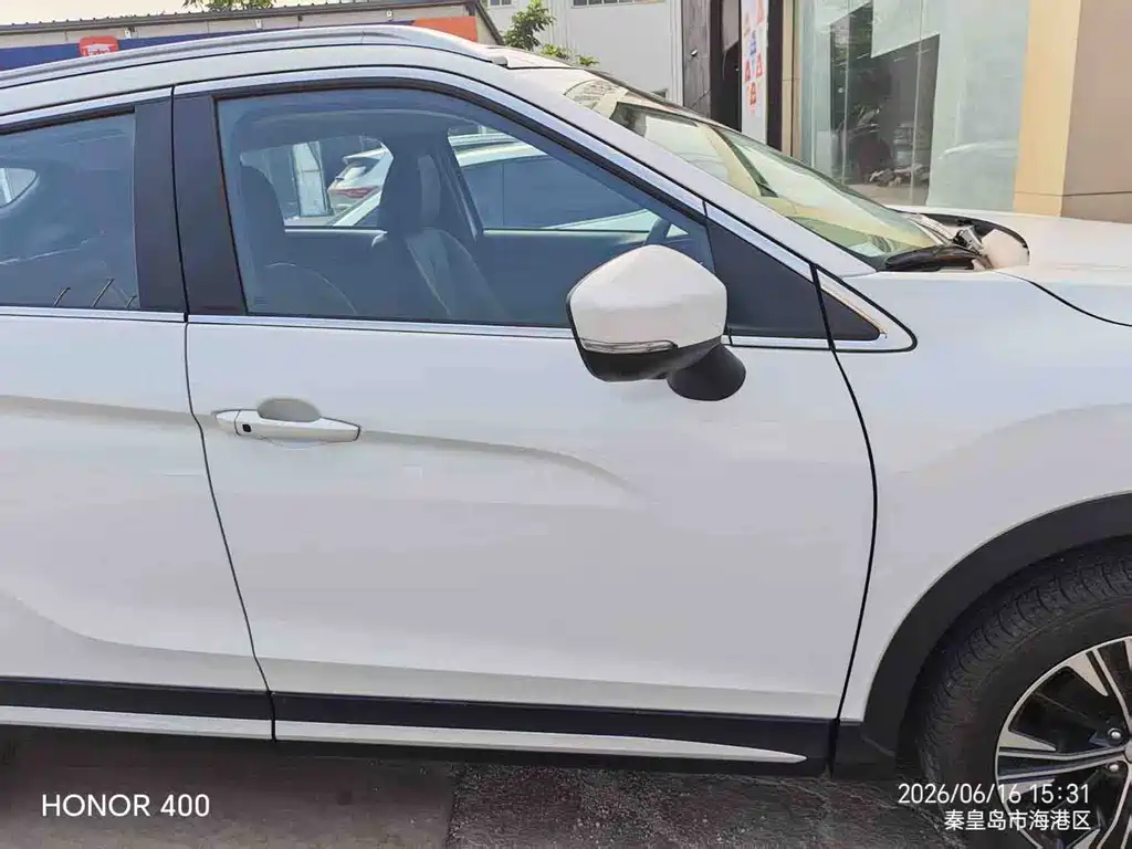 Eclipse Cross 1.5 T CVT 2 WD