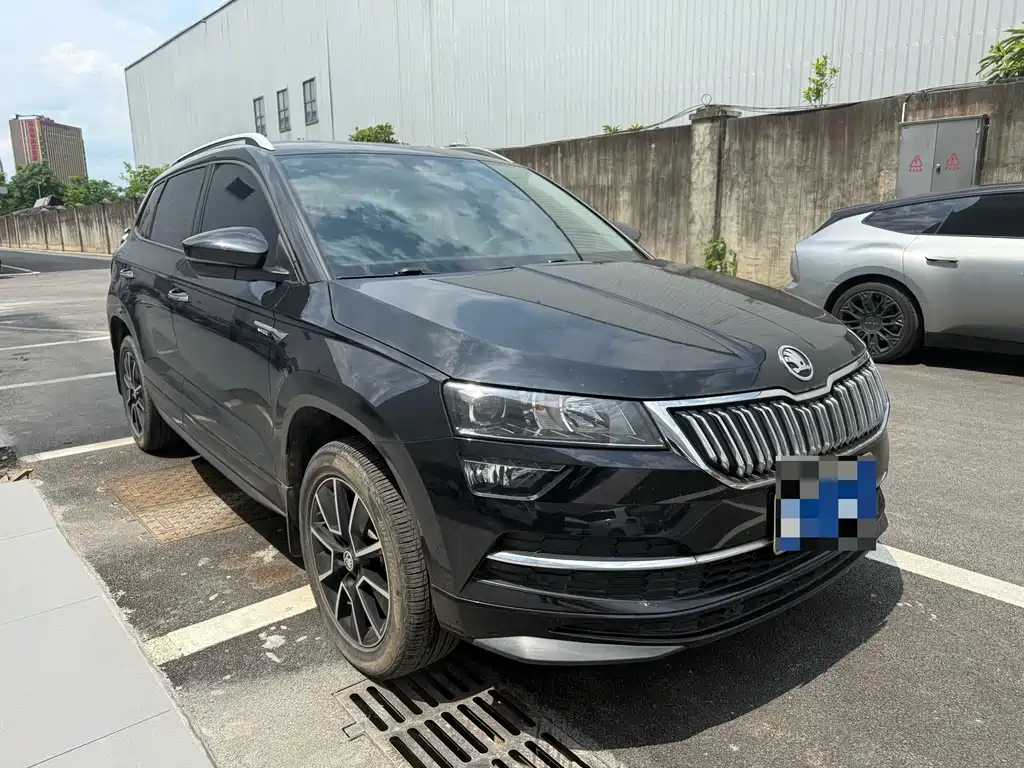 Karoq TSI280 Premium