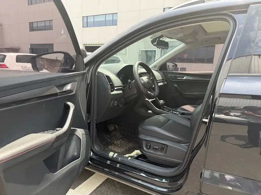 Karoq TSI280 Premium