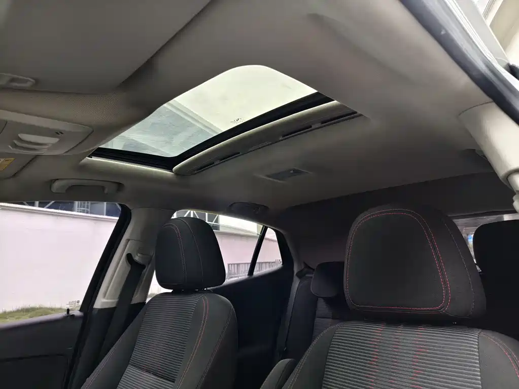 Encore 18 T Auto 2 WD Urban Leading