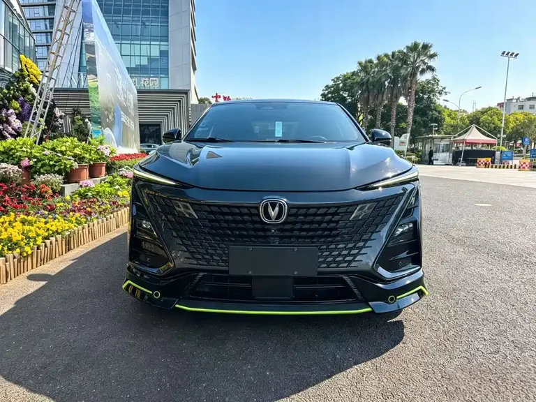 Changan UNI-T 1.5 T Sport Distinguished