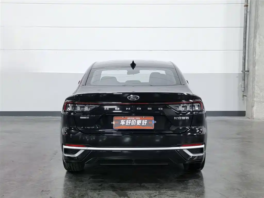 Mondeo Facelift EcoBoost 245 Luxury