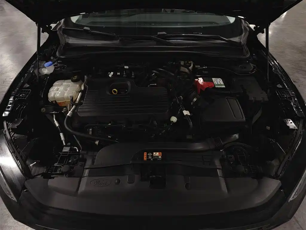 Mondeo Facelift EcoBoost 245 Luxury