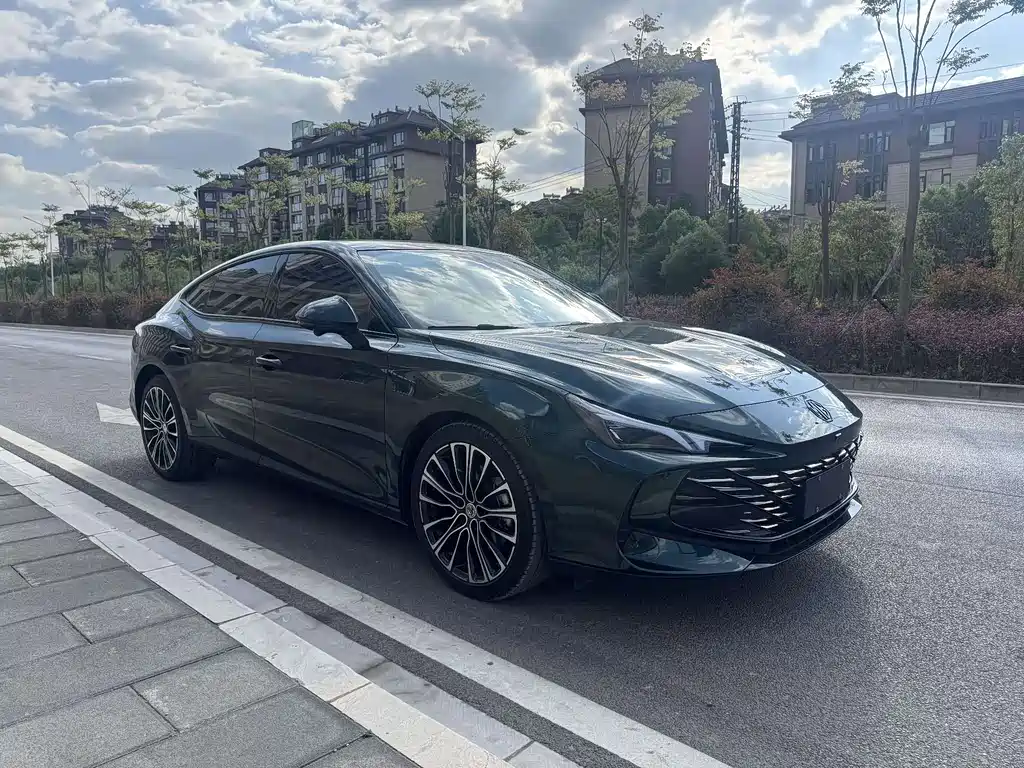 MG7 1.5 T DCT Supreme Beauty Grace