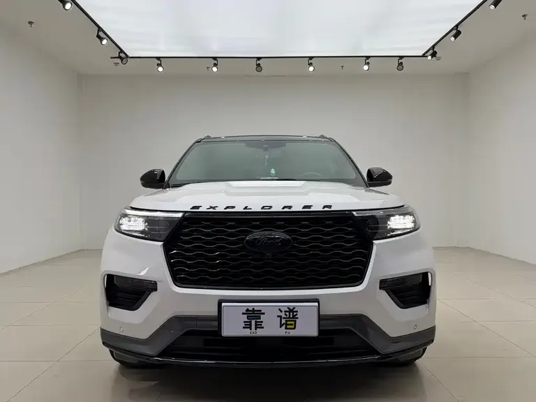 Ford Explorer EcoBoost 285 4 WD Sport ST-LINE 6-seat