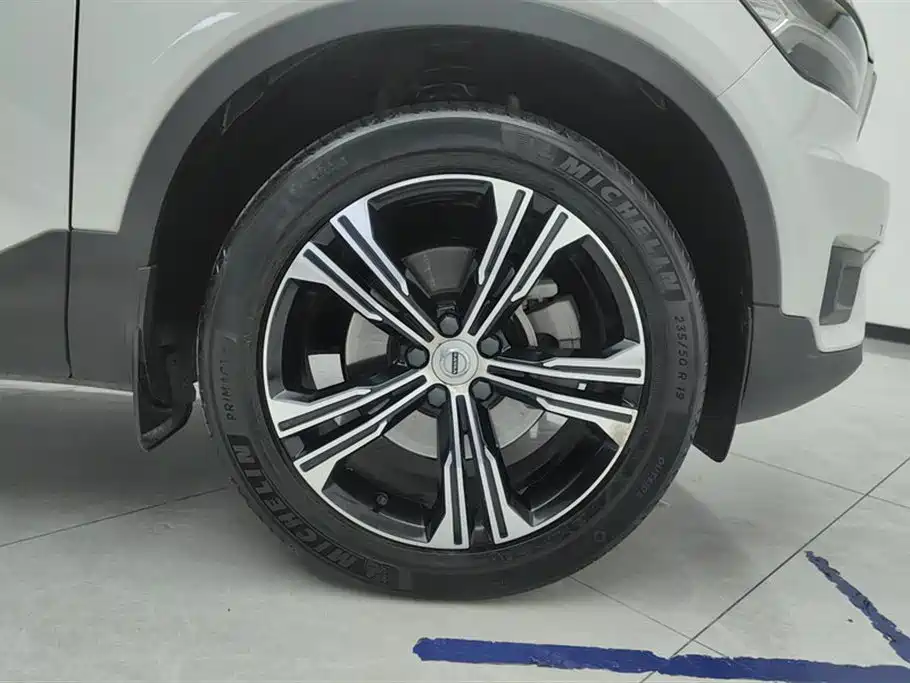 Volvo XC40 T4 4 WD Smart Vision Luxury