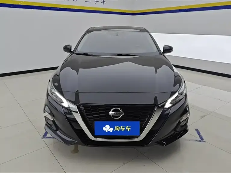Nissan Teana Facelift 2.0 L XL Comfort