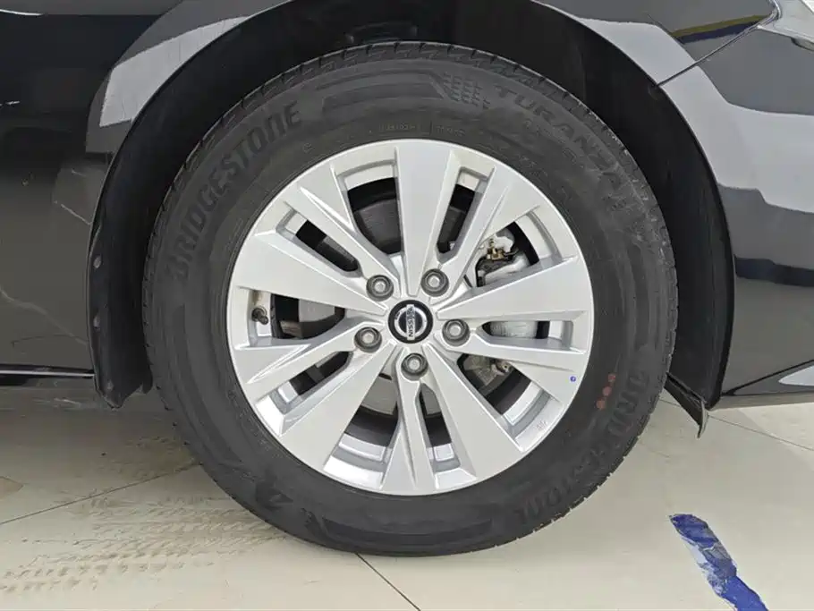 Teana Facelift 2.0 L XL Comfort
