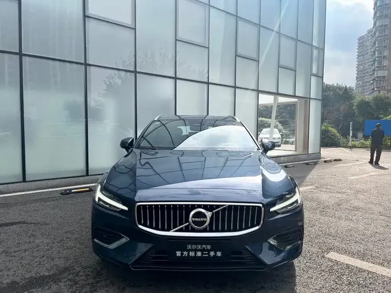 Volvo V60 B5 Smart Vision Luxury