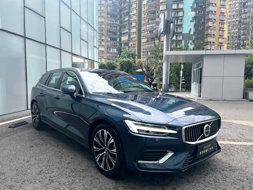 Volvo V60 B5 Smart Vision Luxury