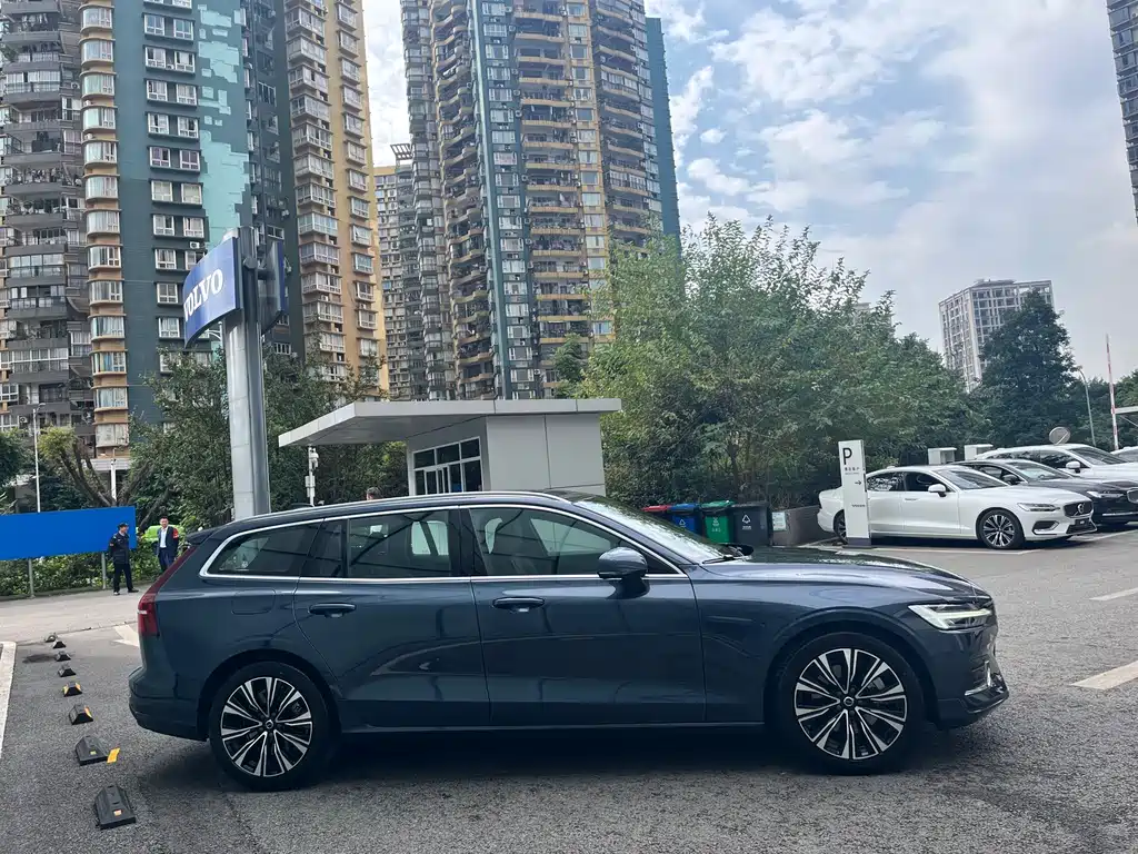 Volvo V60 B5 Smart Vision Luxury