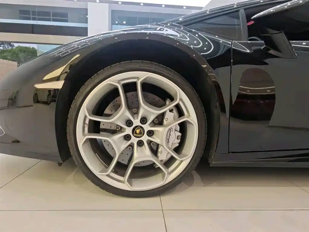 Huracán LP 600-4 Limited