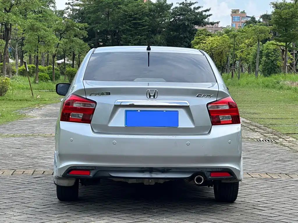 City Classic 锋范经典 2012款 1.8 L 自动豪华版