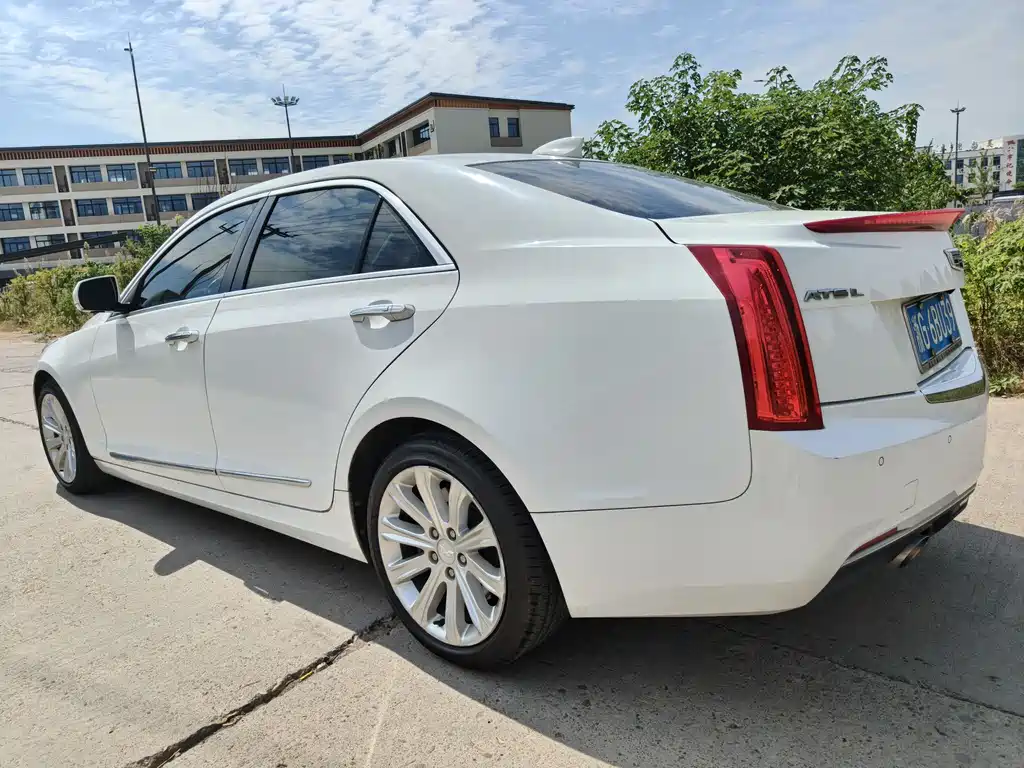 Cadillac ATS-L 28 T Fashion
