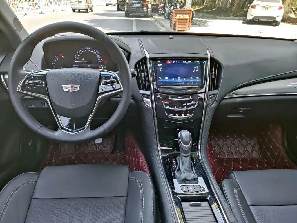 Cadillac ATS-L 28 T Fashion